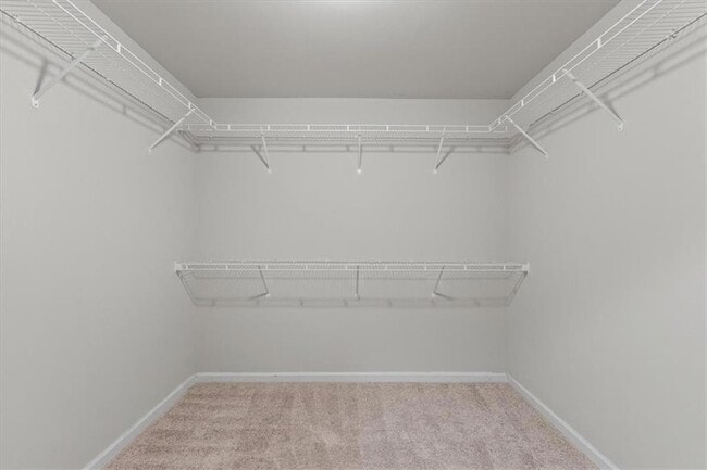 Building Photo - 360 Turtle Creek Dr