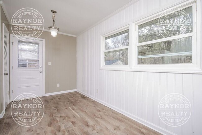 Building Photo - 4717 Taylors Gin Rd