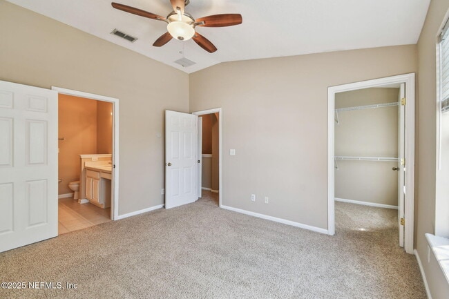 Building Photo - 5831 Parkstone Crossing Dr