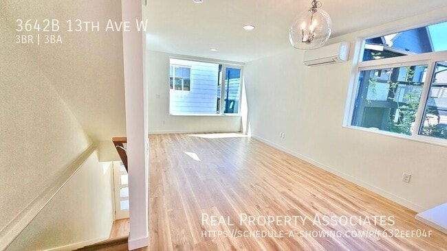 Building Photo - 3642 13th Ave W
