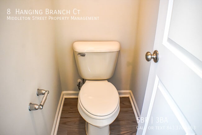 Building Photo - 8 Hanging Branch Ct.