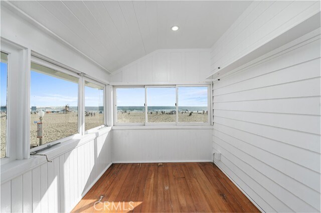 Building Photo - 2500 W Oceanfront
