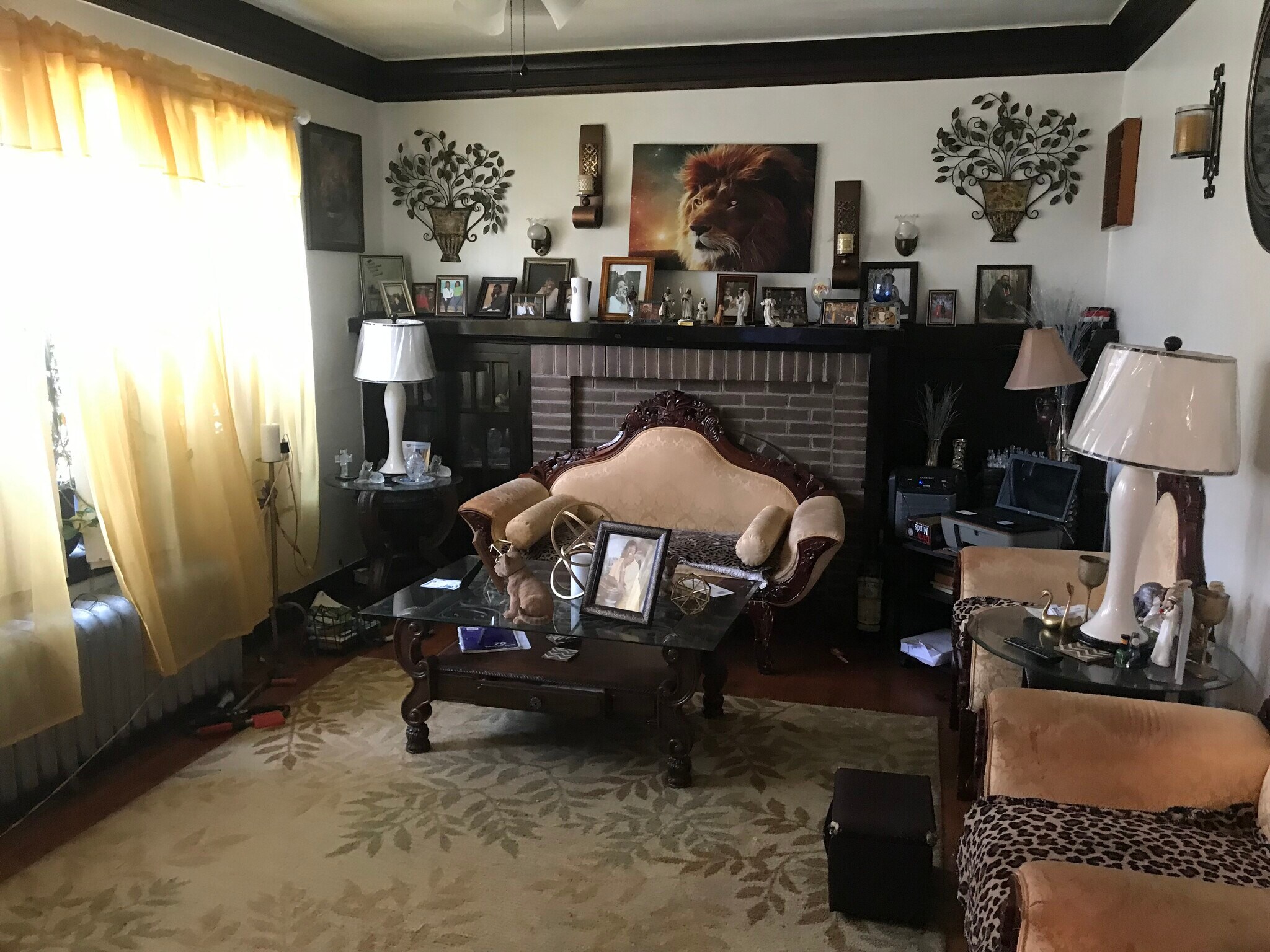 Building Photo - 1475 W 77th St