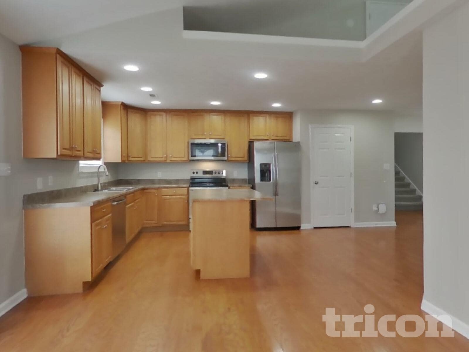 Building Photo - 2636 Danbury Cir