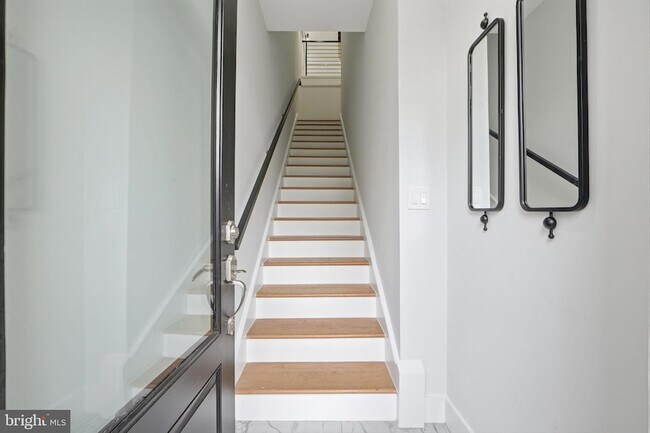 Building Photo - 3620 13th St NW