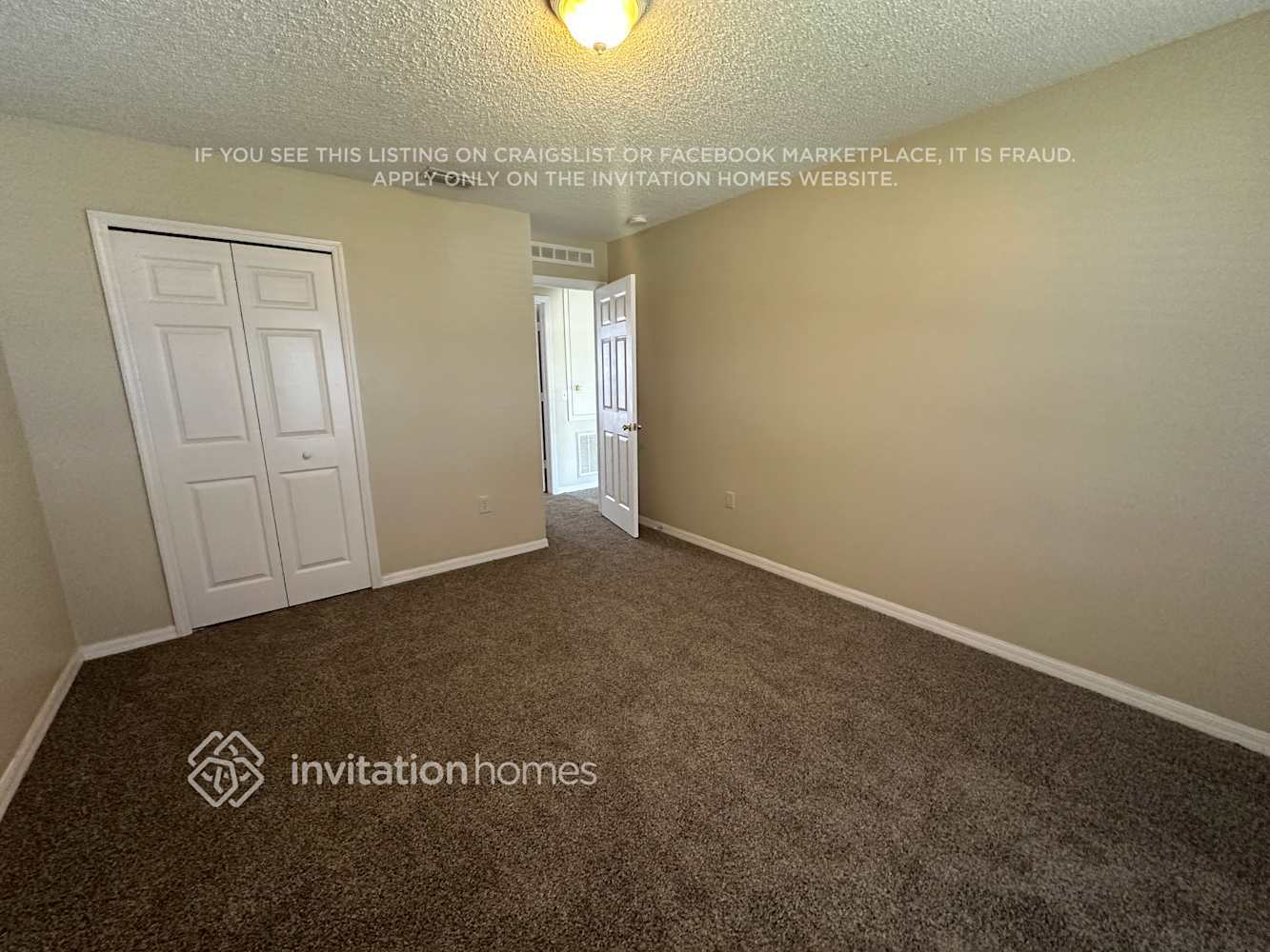 Building Photo - 2361 Pavilion Terrace