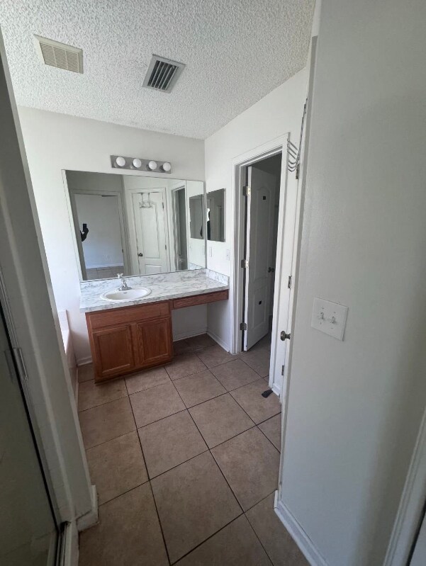 Building Photo - 1739 Saw Lake Drive