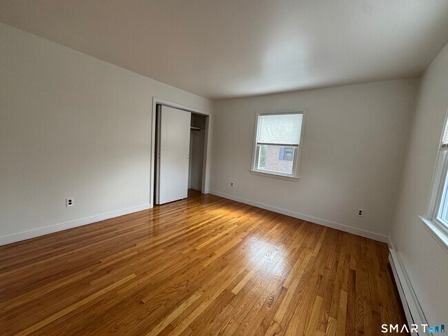 Building Photo - 43 Brooklawn Ave