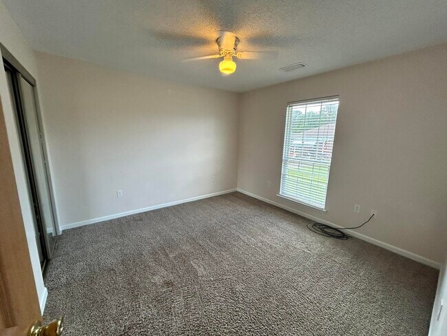 Building Photo - 2175 Hagood Loop