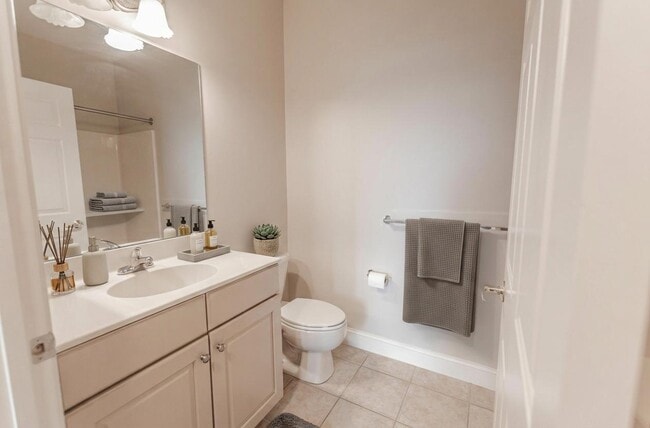 Building Photo - 5 Sally Sweets Way