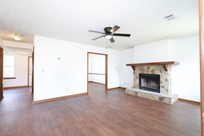 Building Photo - 3 Bedroom Home for Rent! (Duluth, GA)