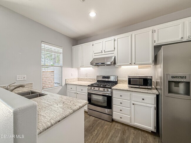 Building Photo - 1838 Amberleaf Ln
