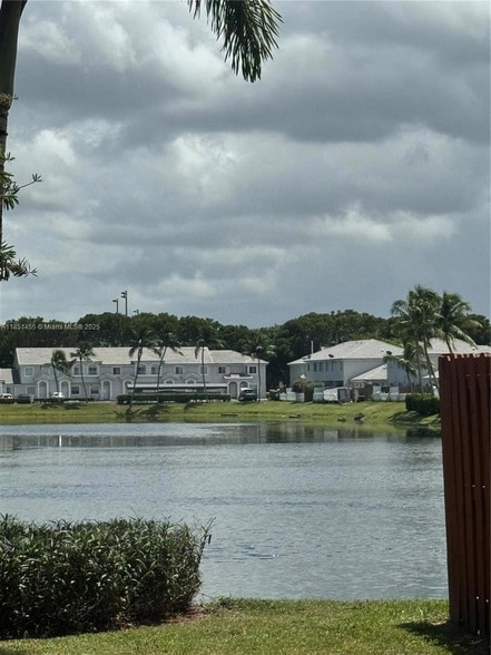 Building Photo - 14059 SW 120th Ct