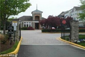 Building Photo - 21809 Jarvis Square