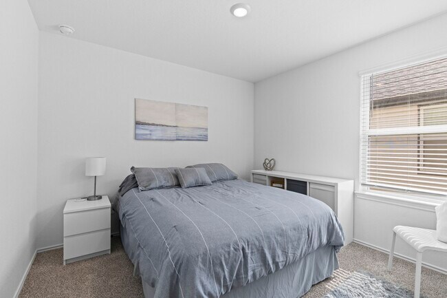 Building Photo - 31234 Yatesbury Ln