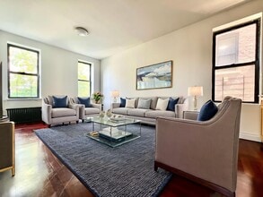 Building Photo - 607 W 137th St