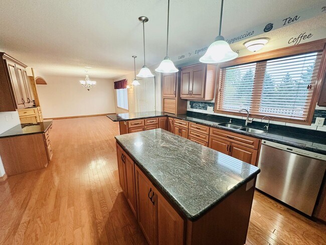 Building Photo - Stunning 6-Bedroom Corner-Lot Home w/ Luxury Finishes & Entertainer’s Layout