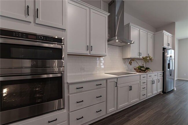 Building Photo - 212 Birchwood Row