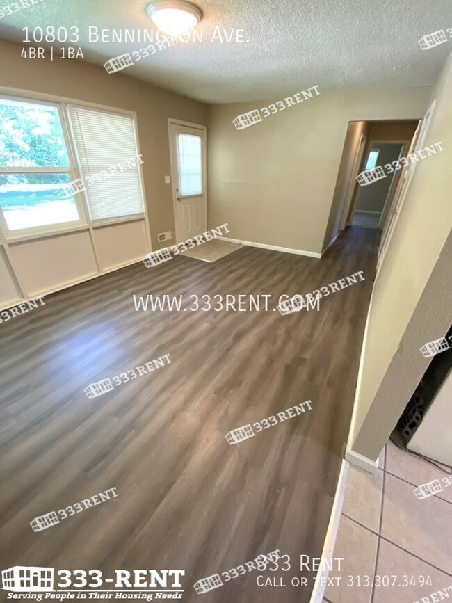 Building Photo - 10803 Bennington Ave
