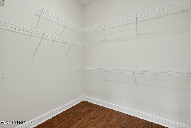 Building Photo - 4300 S Beach Pkwy