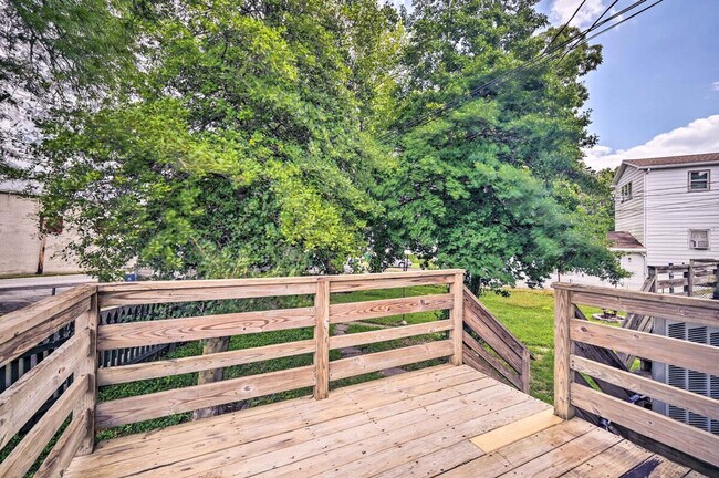 Building Photo - 9 Buford Ave