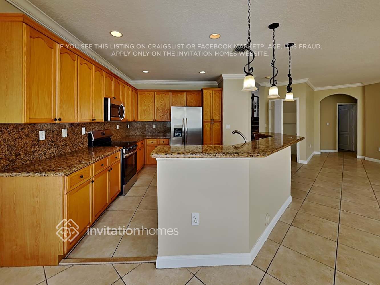 Building Photo - 2307 SW 127th Ave