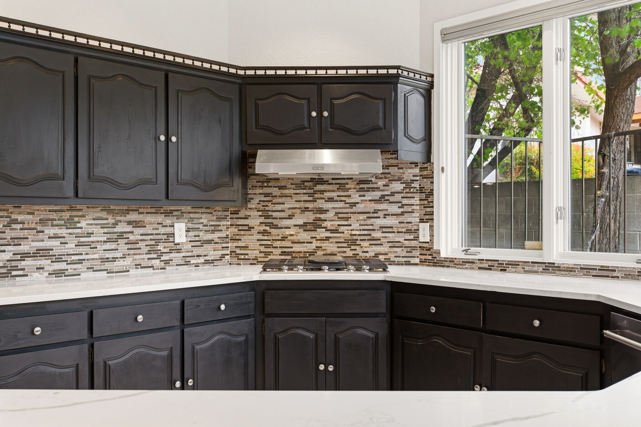 Building Photo - 9706 Tanoan Dr NE