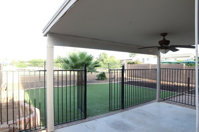 Building Photo - 38103 N Bonnie Ln