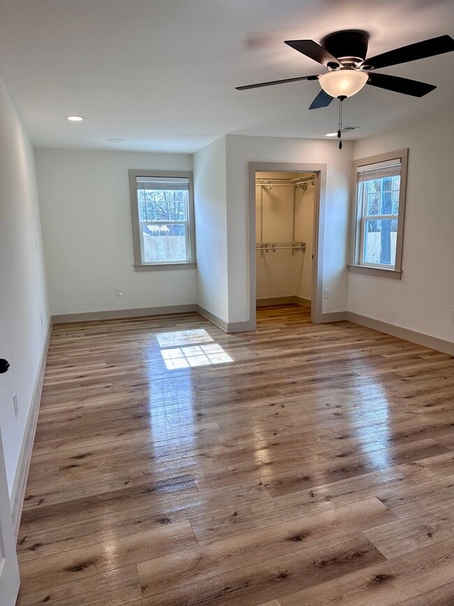 Building Photo - Newly Built Home minutes from Downtown Madison