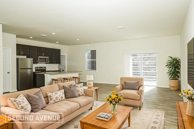 Building Photo - 4737 Manila Ave