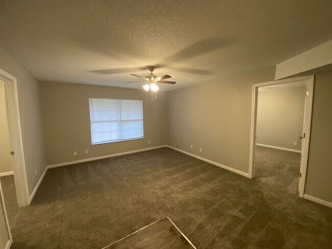 Building Photo - 3 Bedroom apartment in Maryville, TN!