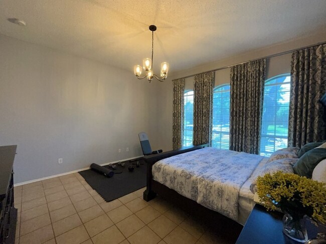 Building Photo - 2818 Pecan Meadow Dr