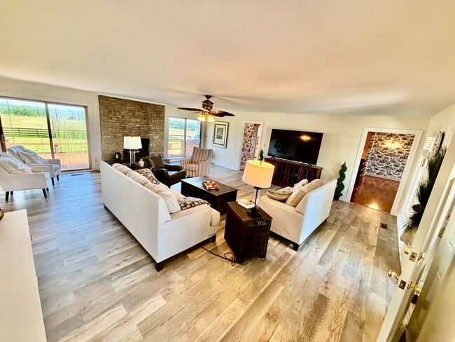 Building Photo - Escape to Luxury: Your Private Oasis on a ...