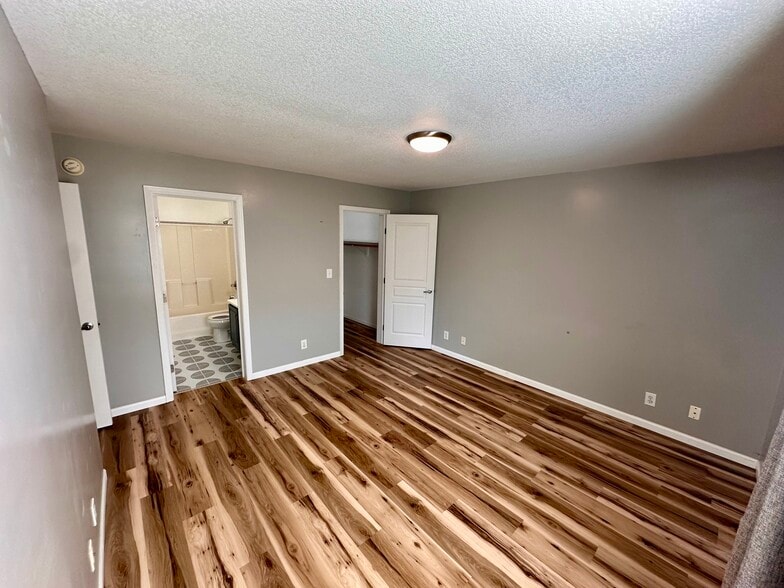 Bedroom - 518 N 5th St