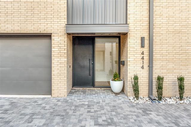 Building Photo - 4414 Abbott Ave