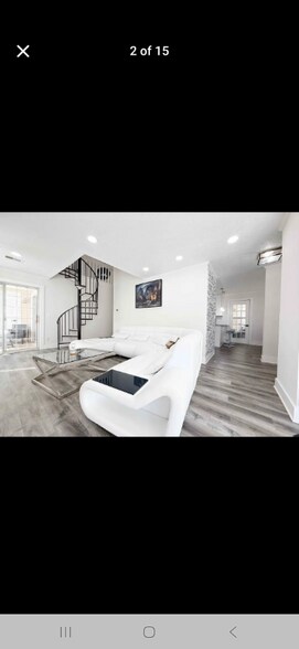 Building Photo - 410 Countryside Pl