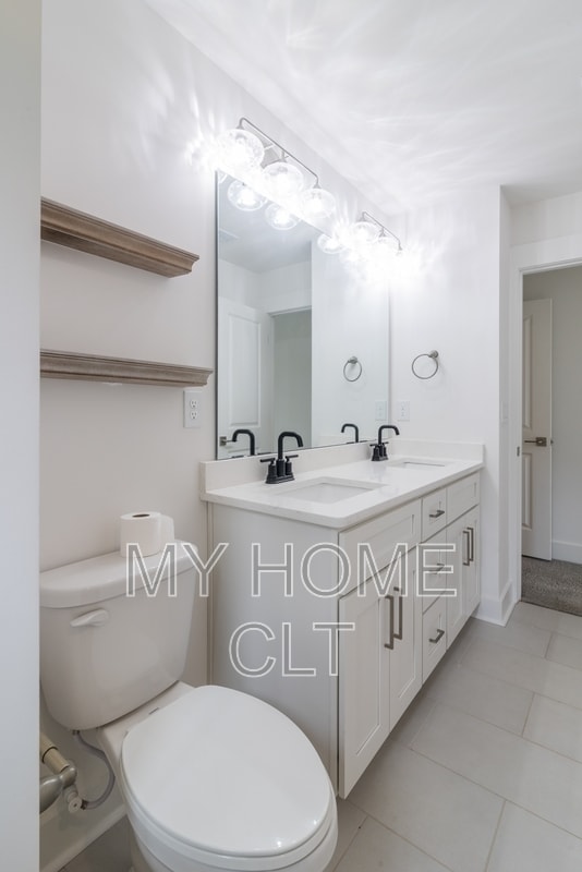 Building Photo - 2617 Dr Carver Rd