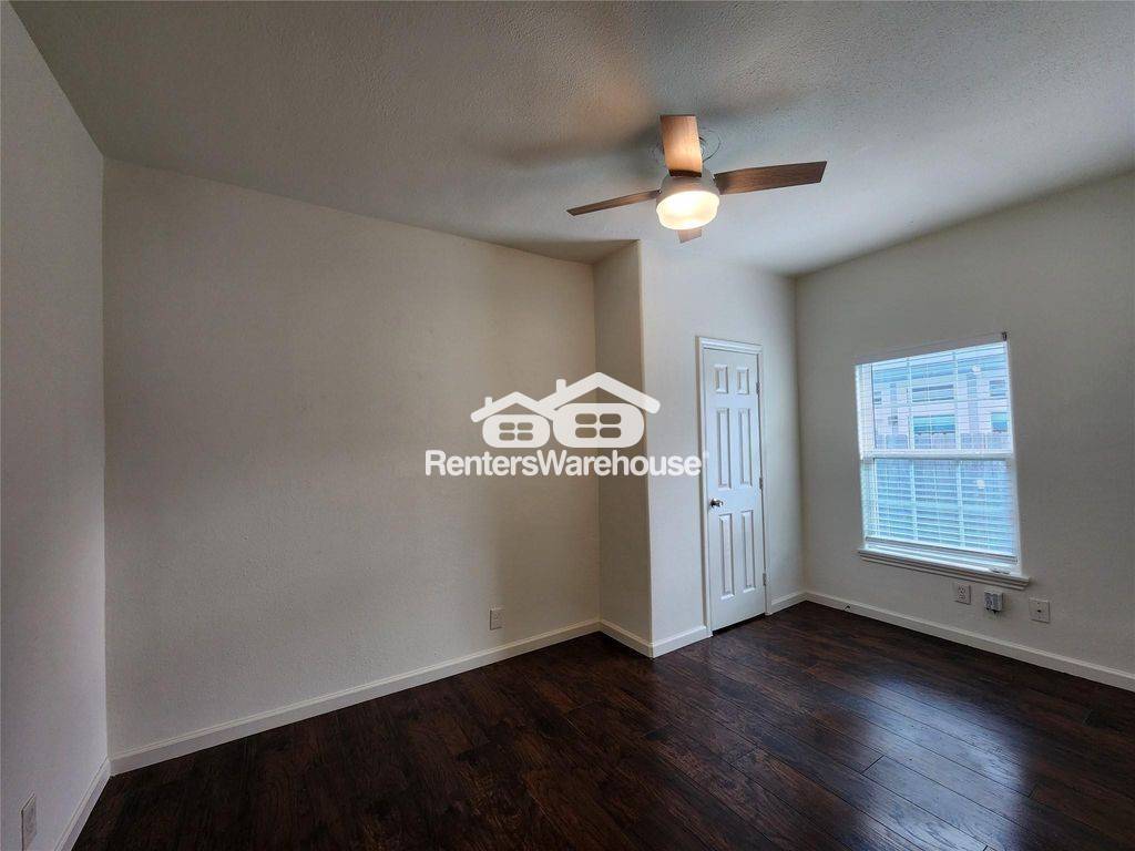 Building Photo - 1105 Erin St