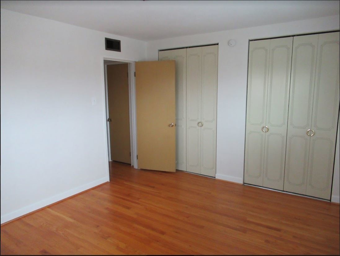 Main Bedroom cont. - 5400 Eichelberger St