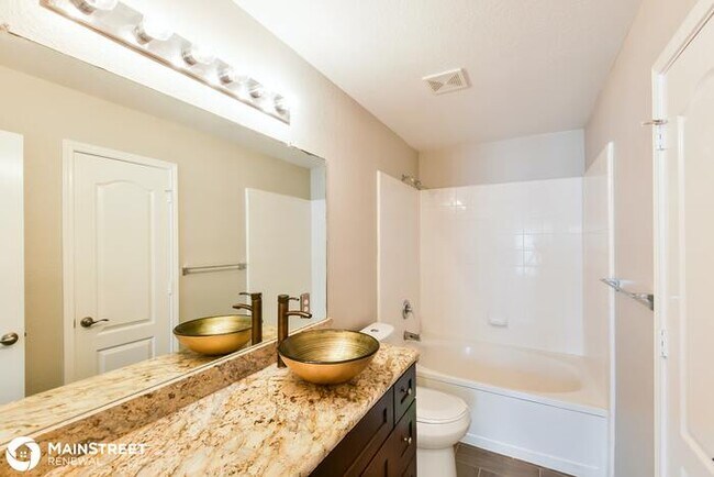 Building Photo - 7702 Hedrick Farm, San Antonio, TX 78239