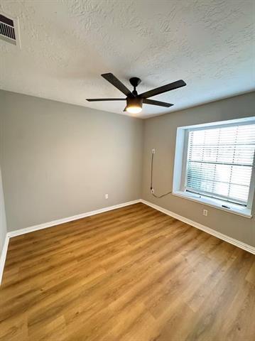 Building Photo - 1213 Colmar Dr