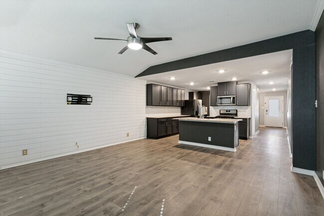 Building Photo - 9908 Bratten Rise