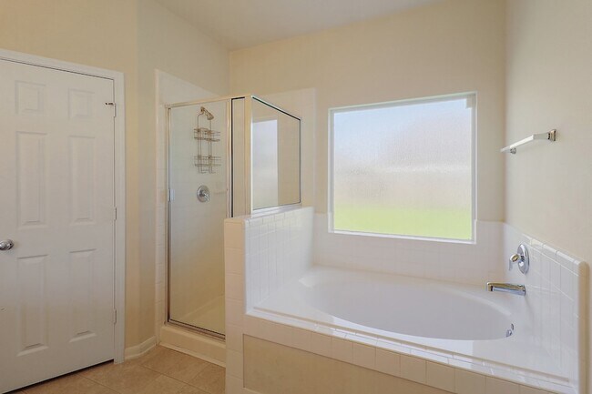 Building Photo - 8314 Hampton Bay Drive