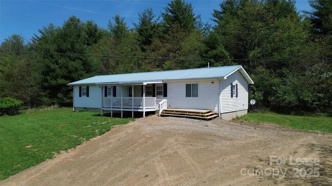 Building Photo - 355 Round Knob Church Rd