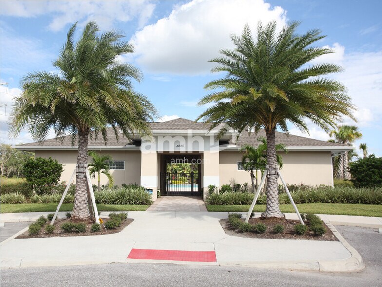 Building Photo - 4647 Reisswood Loop