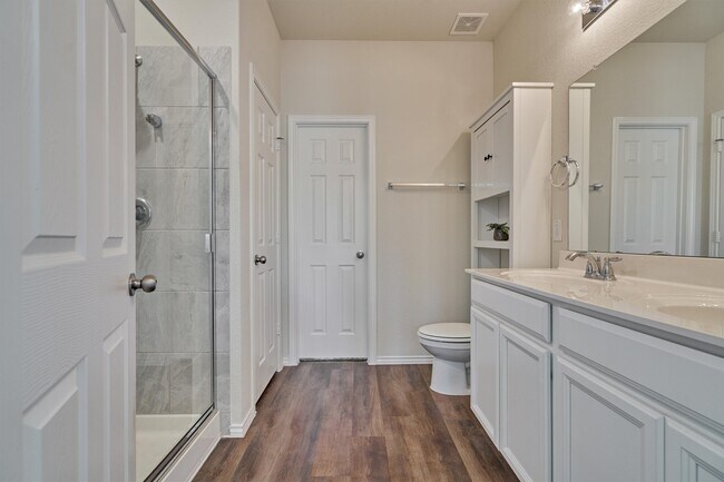 Building Photo - 4417 Longleaf Timbers Ct