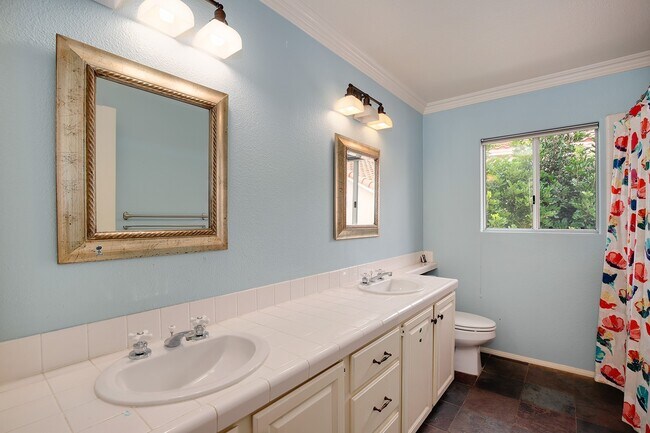 Building Photo - Carlsbad Home 3 Bedroom + retreat, 2.5 Bat...