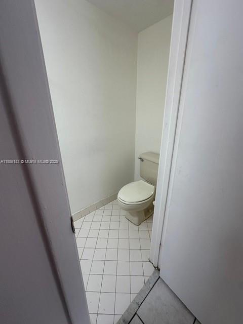 Building Photo - 5582 NW 102nd Pl