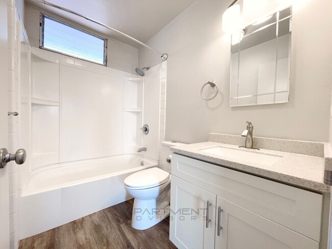 Building Photo - 3215 Ho'olulu St