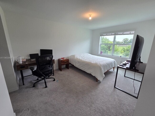 Building Photo - 4343 Hammock Grove Dr